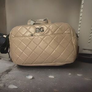 Chic Beige Quilted Travel Bag